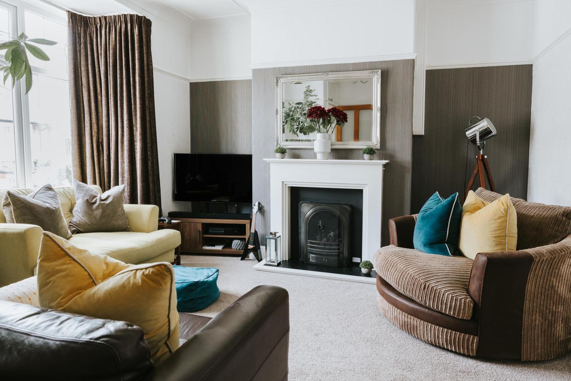 Female Guests Cosy Room Preston City Centre Exterior photo